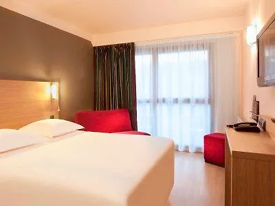 Escale Oceania Quimper Centre Hotel