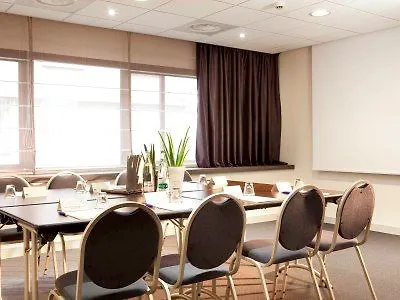 Escale Oceania Quimper Centre Hotel 3*,